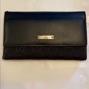 Gucci wallet